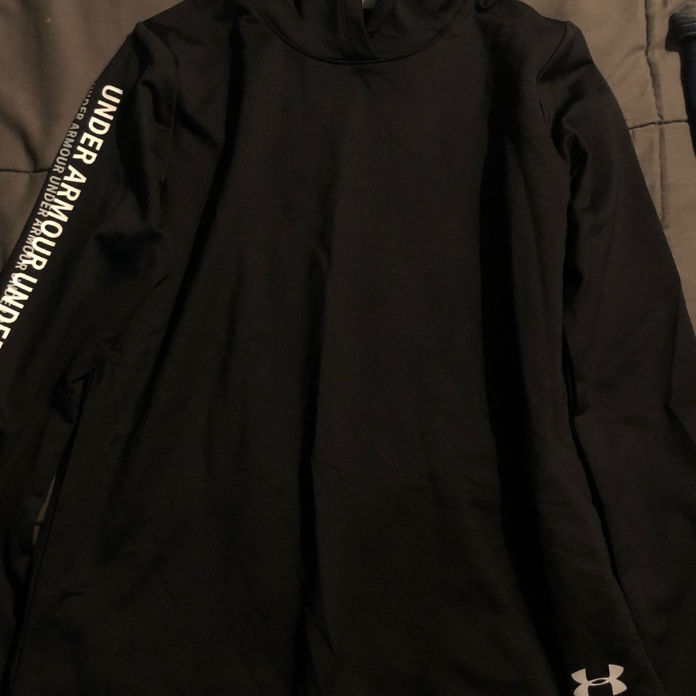under armour black soft thin hoodie